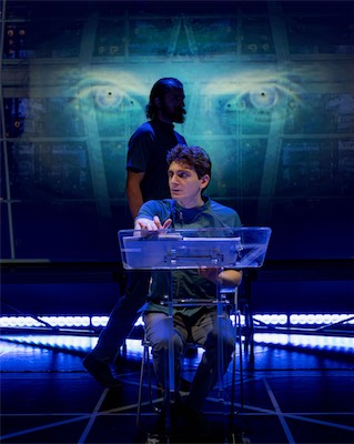 Ian Cramer as S-4711 and Aaron Greenberg as D-503.